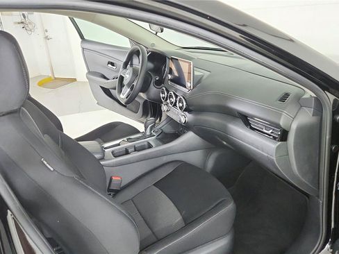 Used 2024 Nissan Sentra SV FWD image 19