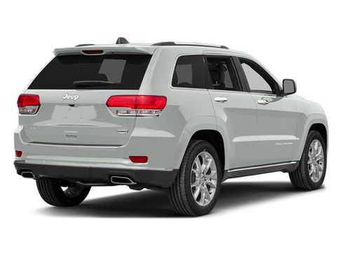 Used 2014 Jeep Grand Cherokee Summit image 2