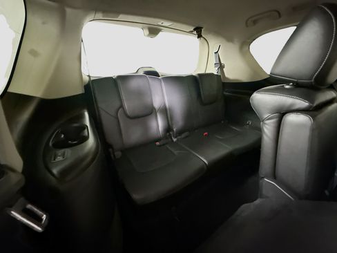 Used 2024 INFINITI QX80 Luxe image 41