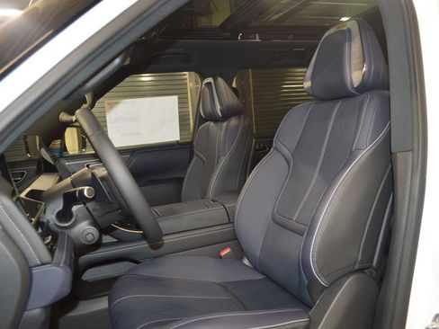New 2026 INFINITI QX80 4WD image 16