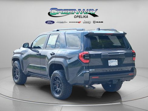 Used 2026 Toyota 4Runner SR5 AWD/4WD image 5