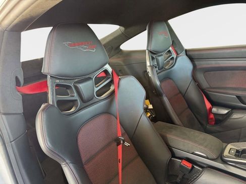 Used 2024 Porsche 911 GT3 RS RWD image 39