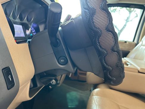 Used 2011 Ford F250 Lariat w/ Lariat Ultimate Pkg image 37