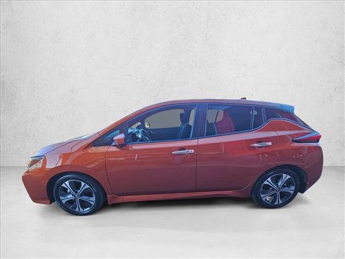 Used 2022 Nissan Leaf SV w/ SV Technology Package image 8