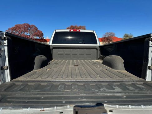 Used 2016 RAM 3500 Tradesman w/ Chrome Appearance Group image 6