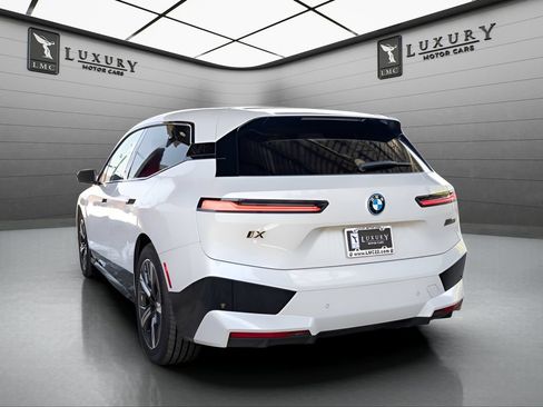Used 2023 BMW iX M60 w/ Executive Package AWD/4WD image 6