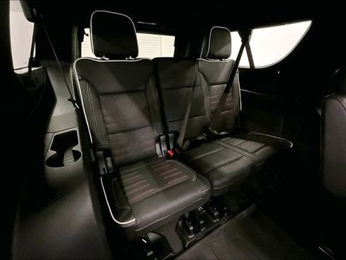Used 2025 GMC Yukon XL AT4 Ultimate w/ LPO, Floor Liner Package AWD/4WD image 33
