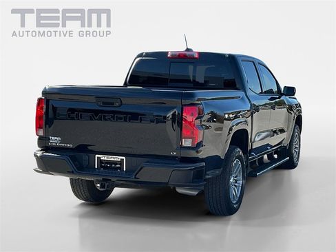 Used 2024 Chevrolet Colorado LT w/ LT Convenience Package II image 7