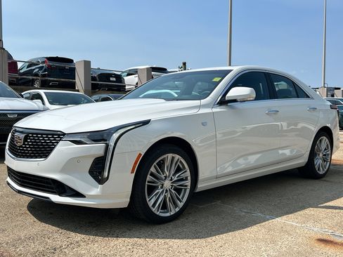 New 2025 Cadillac CT4 Premium Luxury image 4