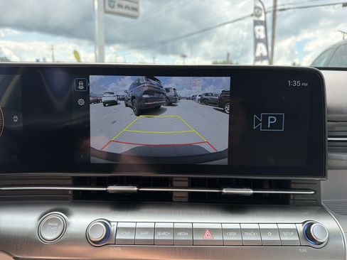 Used 2025 Hyundai Kona SEL AWD/4WD image 25