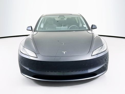 Used 2024 Tesla Model 3 Long Range AWD/4WD image 2