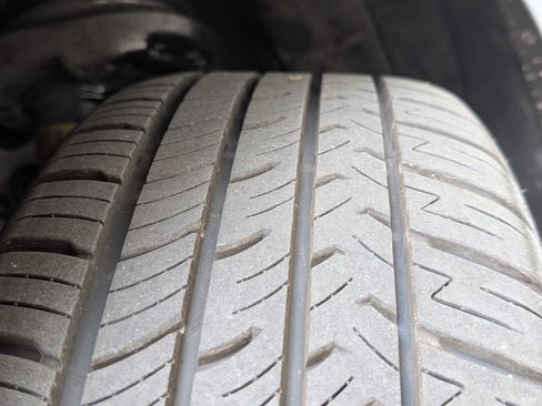 Used 2022 Chevrolet Bolt EUV Premier w/ Launch Edition image 36