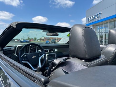 Used 2015 Chevrolet Camaro LT image 11