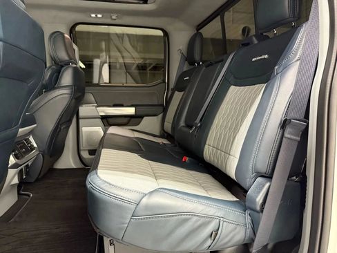 Used 2024 Ford F250 Limited image 29