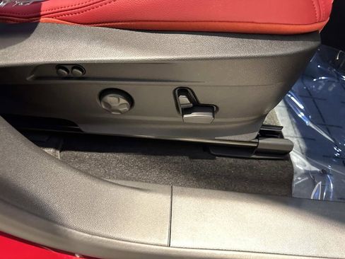 New 2026 Alfa Romeo Stelvio Sprint w/ Convenience Package image 25