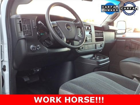 Used 2023 Chevrolet Express 2500 w/ Driver Convenience Package image 9