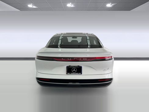 Used 2025 Lucid Air Touring AWD/4WD image 9