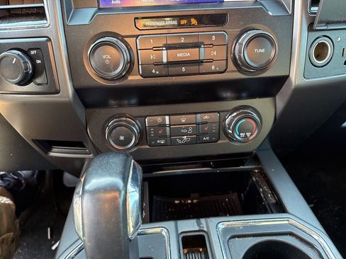 Used 2020 Ford F150 XLT w/ Equipment Group 302A Luxury image 24