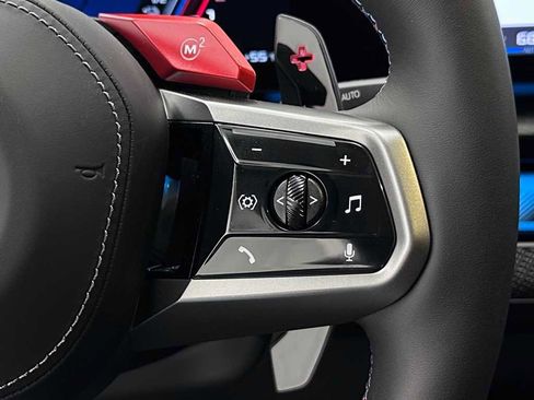 Used 2025 BMW M5 w/ Carbon Package image 26