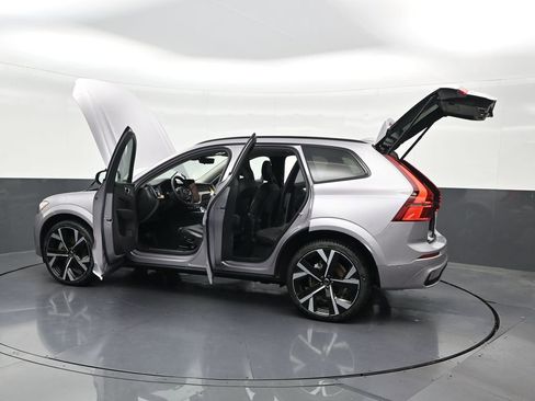 New 2026 Volvo XC60 T8 Ultra AWD/4WD image 32