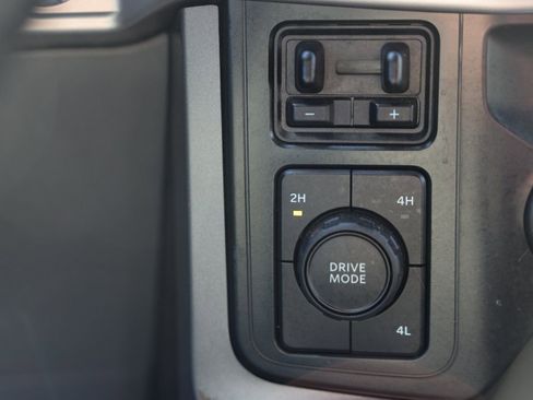 Certified 2022 Ford F150 XLT w/ Equipment Group 302A High image 26