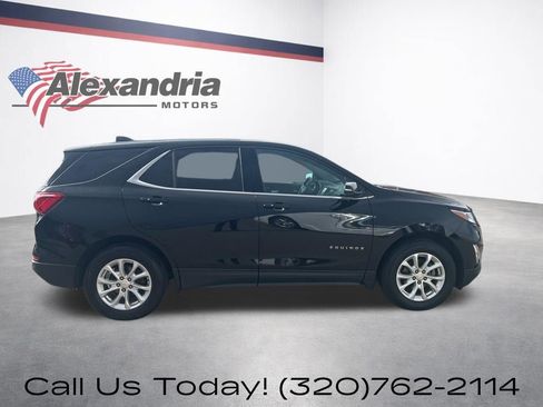 Used 2018 Chevrolet Equinox LT image 5