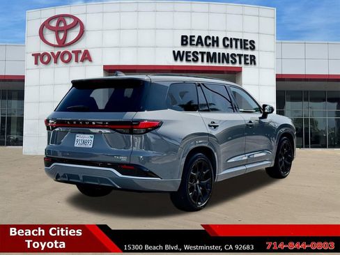 Used 2025 Lexus TX 350 AWD w/ Technology Package image 12