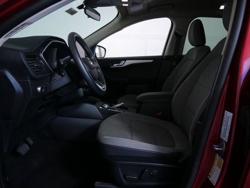 Certified 2020 Ford Escape SE FWD image 19