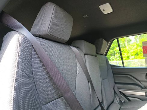 New 2026 Toyota 4Runner SR5 AWD/4WD image 18