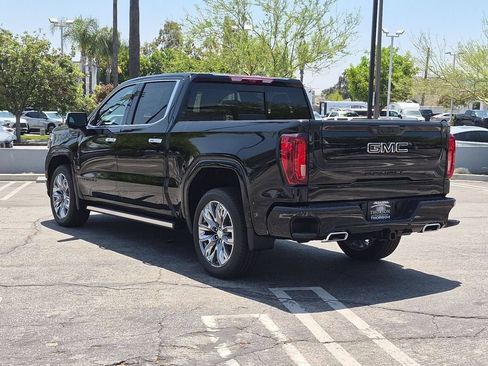 New 2026 GMC Sierra 1500 Denali AWD/4WD image 7