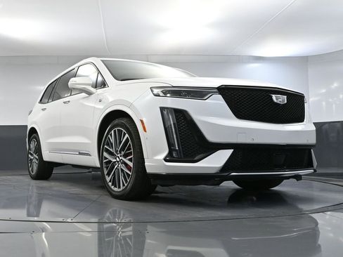 Used 2024 Cadillac XT6 Sport w/ Platinum Package image 64