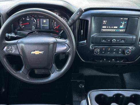 Used 2019 Chevrolet Silverado 1500 W/T AWD/4WD image 14