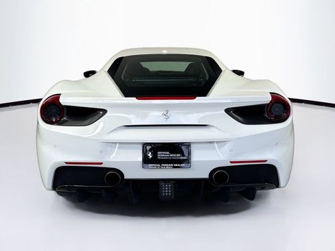 Certified 2016 Ferrari 488 GTB RWD image 6