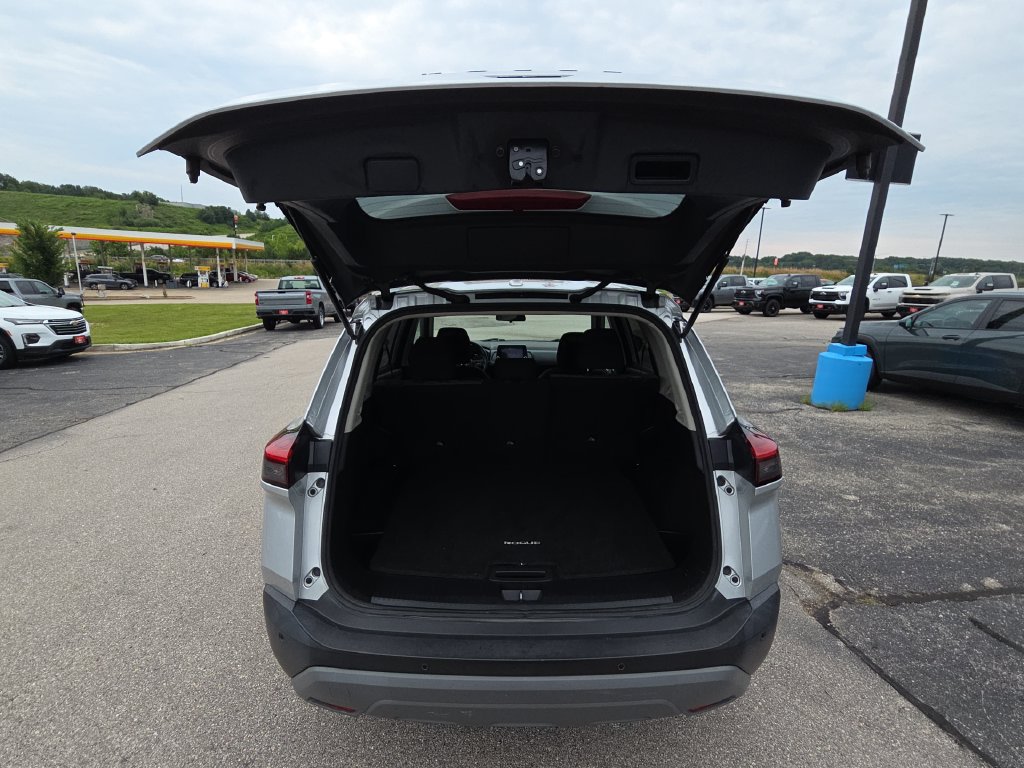 Used 2021 Nissan Rogue SV AWD/4WD image 31