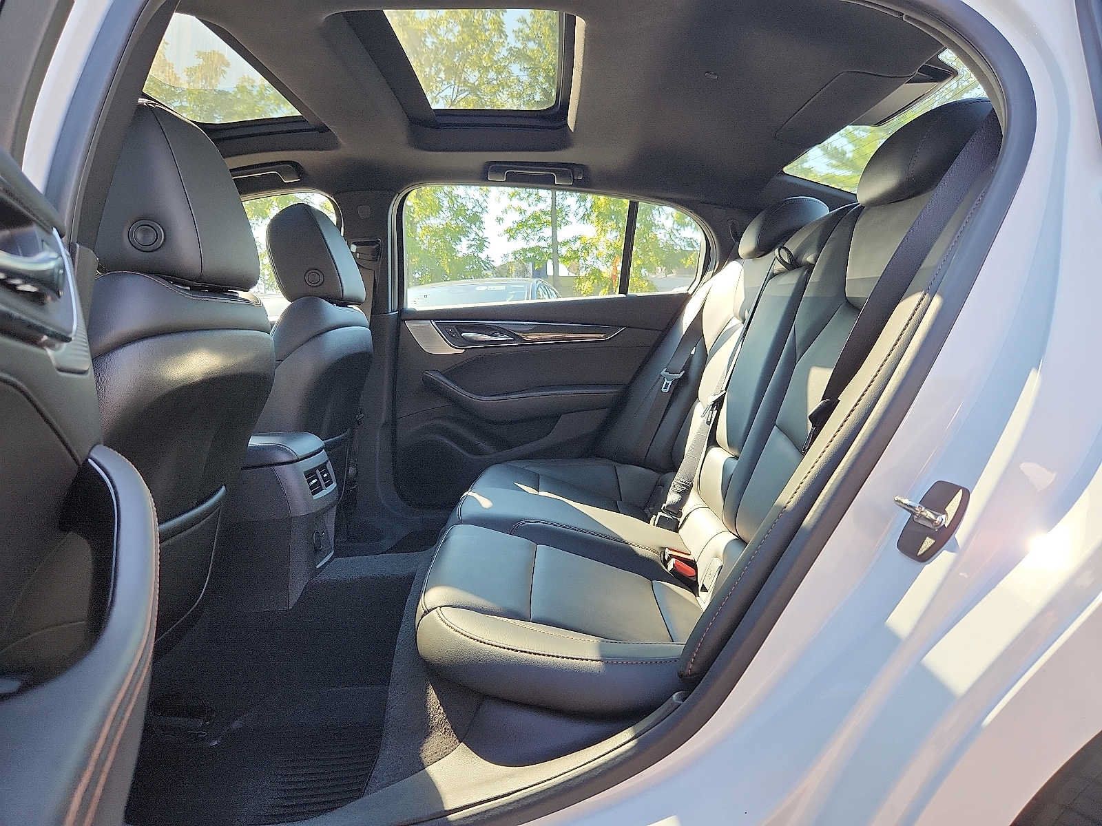 Used 2022 Cadillac CT5 Sport AWD/4WD image 16