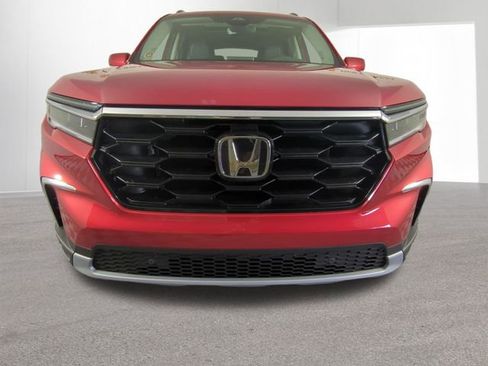New 2025 Honda Pilot Touring image 26