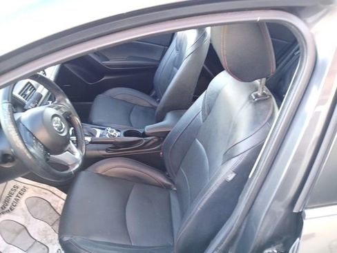 Used 2015 MAZDA MAZDA3 s Grand Touring image 19