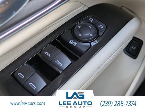Used 2023 Cadillac CT4 Luxury RWD image 16