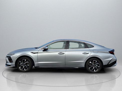 Used 2024 Hyundai Sonata SEL image 4