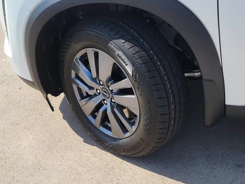 New 2026 Nissan Pathfinder SV FWD image 9