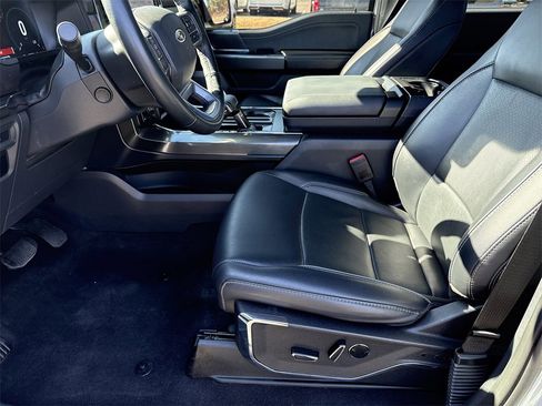 Used 2023 Ford F150 Lariat w/ Equipment Group 502A High image 9