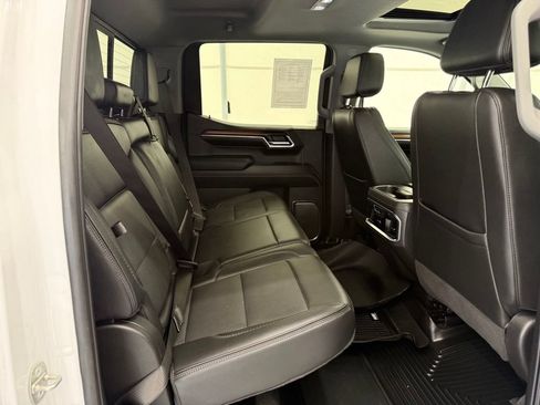 Used 2024 GMC Sierra 1500 Denali AWD/4WD image 29