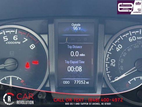 Used 2020 Toyota Tacoma TRD Off-Road image 25