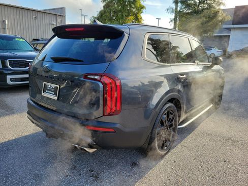 Certified 2021 Kia Telluride SX w/ SX Prestige Package AWD/4WD image 3