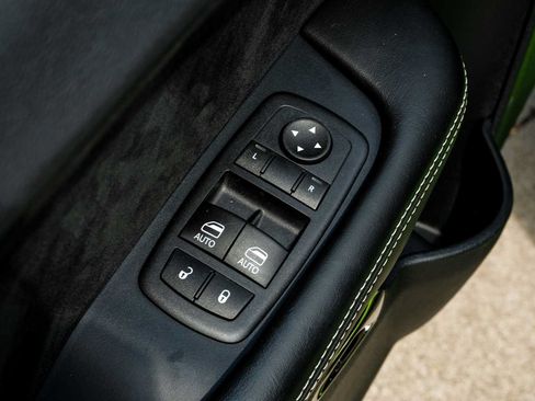 Used 2015 Dodge Challenger SRT Hellcat RWD image 36