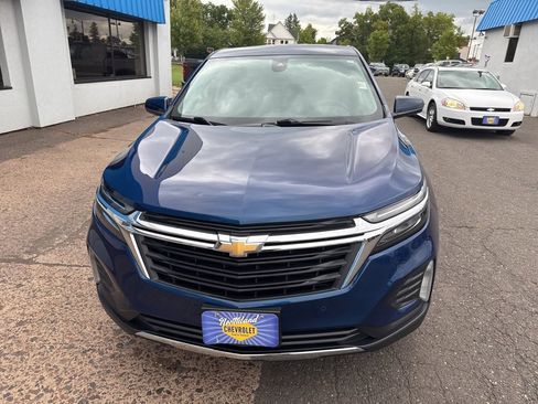 Used 2023 Chevrolet Equinox LT image 3