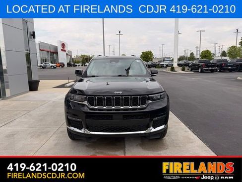 Used 2023 Jeep Grand Cherokee L Limited AWD/4WD image 18