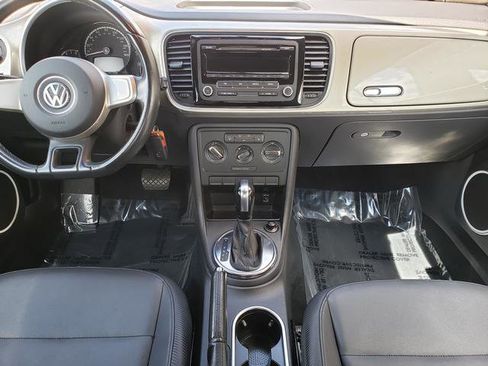 Used 2013 Volkswagen Beetle 2.5 FWD image 13