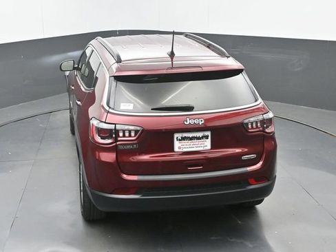 Used 2022 Jeep Compass Latitude w/ Convenience Group FWD image 30