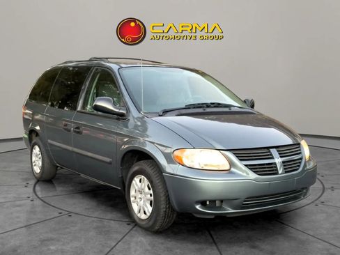 Used 2005 Dodge Grand Caravan SE image 11